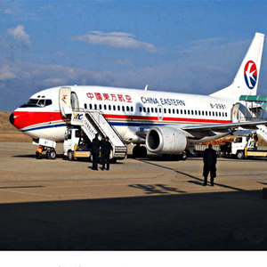 西庆航空快运航空快运业稳步发展的原因是什么？